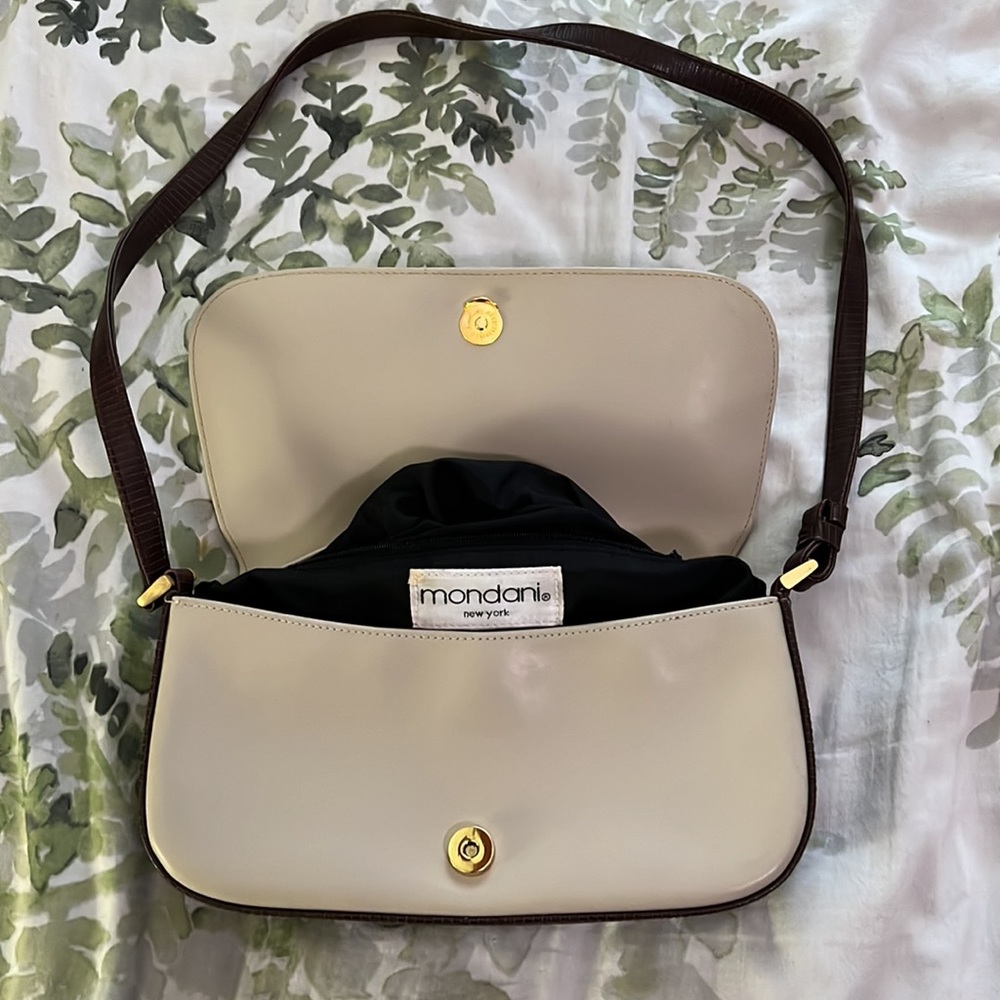 Vintage Y2K Brown and Cream Faux Leather 2000s Shoulder Bag Small Purse